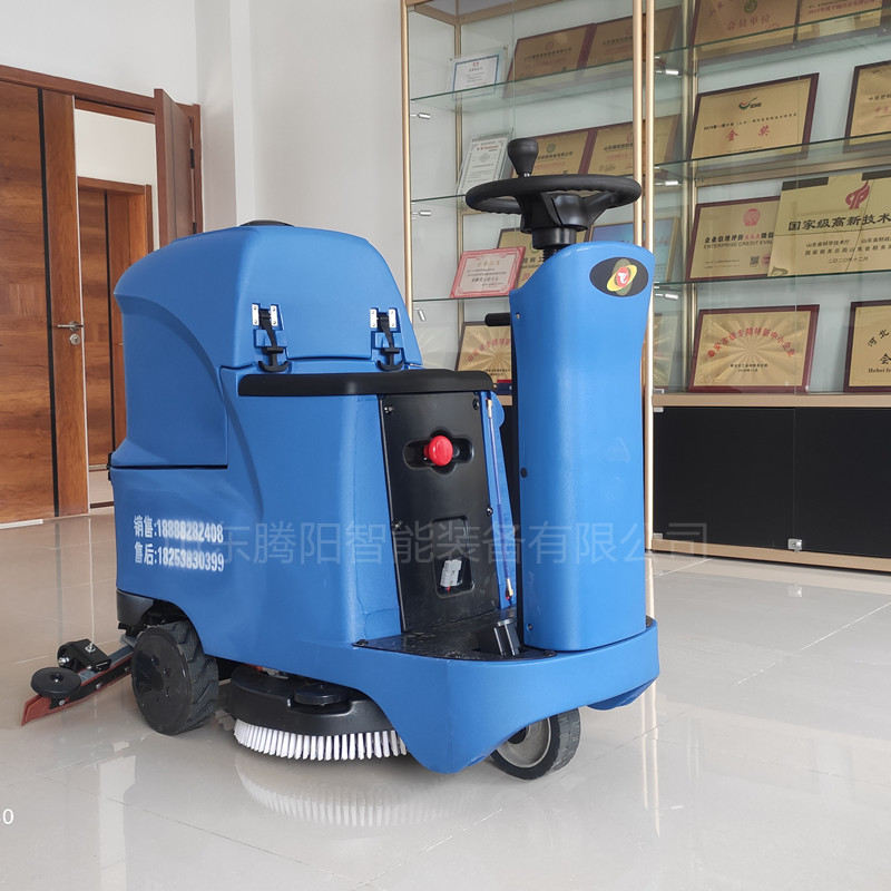 �v�(y��ng)�{�ʽϴ�ؙC(j��)