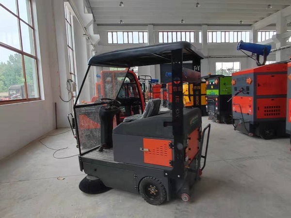 ���{С���{�ʽ늄�(d��ng)�ߵ�܇(ch��)